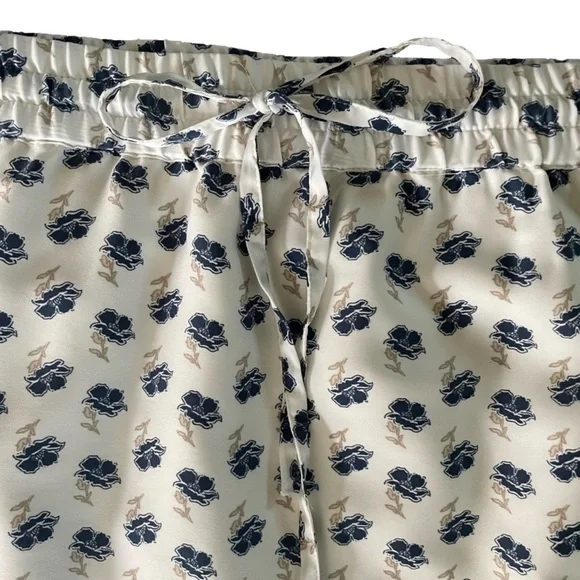 Ann Taylor Factory White and Blue Floral Tie Waist Skirt, L - Picture 3 of 7